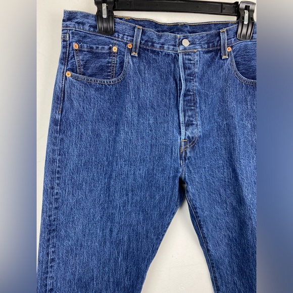 Levi’s 501 size 40x30 Men’s Blue Denim Button Fly Straight Leg Jeans - Picture 2 of 8